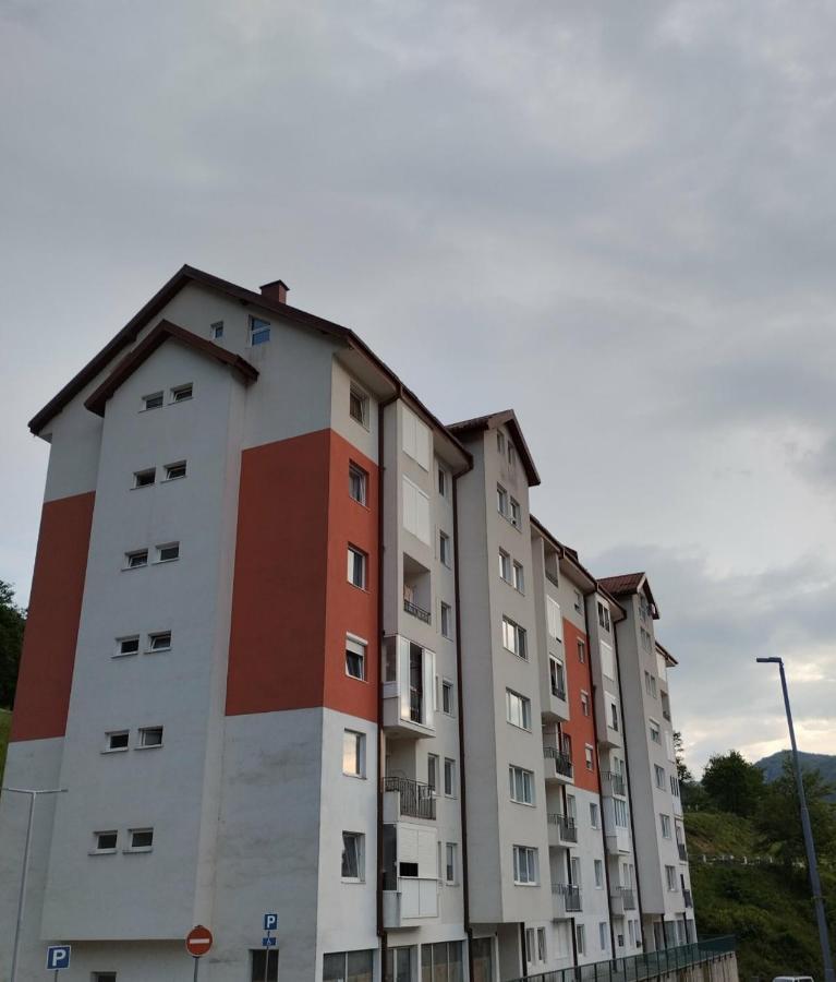 Apartment Varezic プルジネ エクステリア 写真