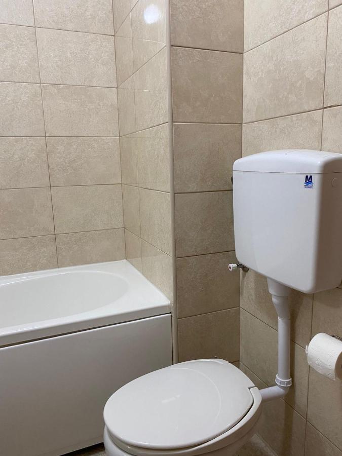 Apartment Varezic プルジネ エクステリア 写真